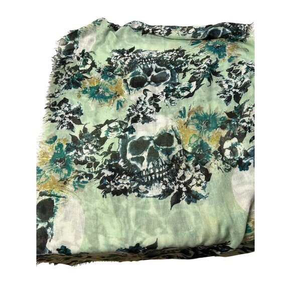 Skull and Bones Scarf Lightweight with Frayed Edges Black Gold, Green - Picture 3 of 4